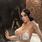 onlysaraluna from onlyfans
